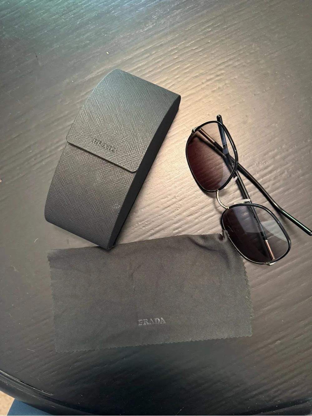 Women’s Oversized Black Gradient Sunglasses